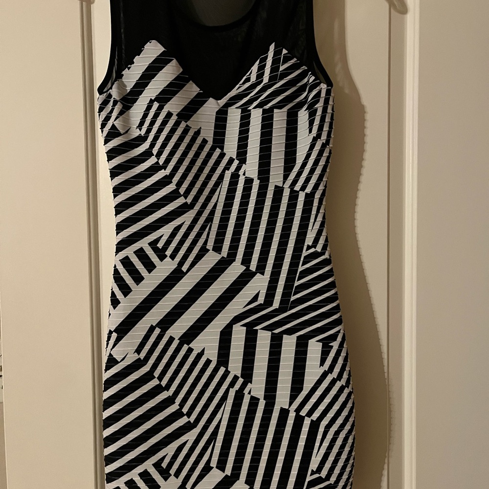 Black and White Dress size S